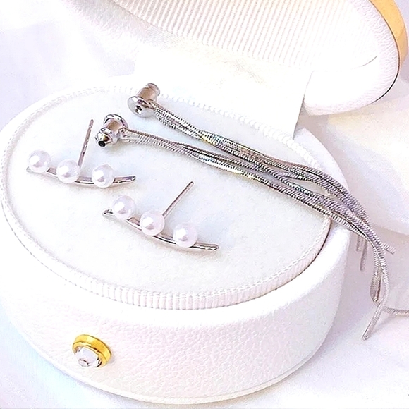 NEW‎ Women's Wear 2 Way 14k Gold-Plated Tassel Pearl Dangle Earrings - Picture 2 of 7